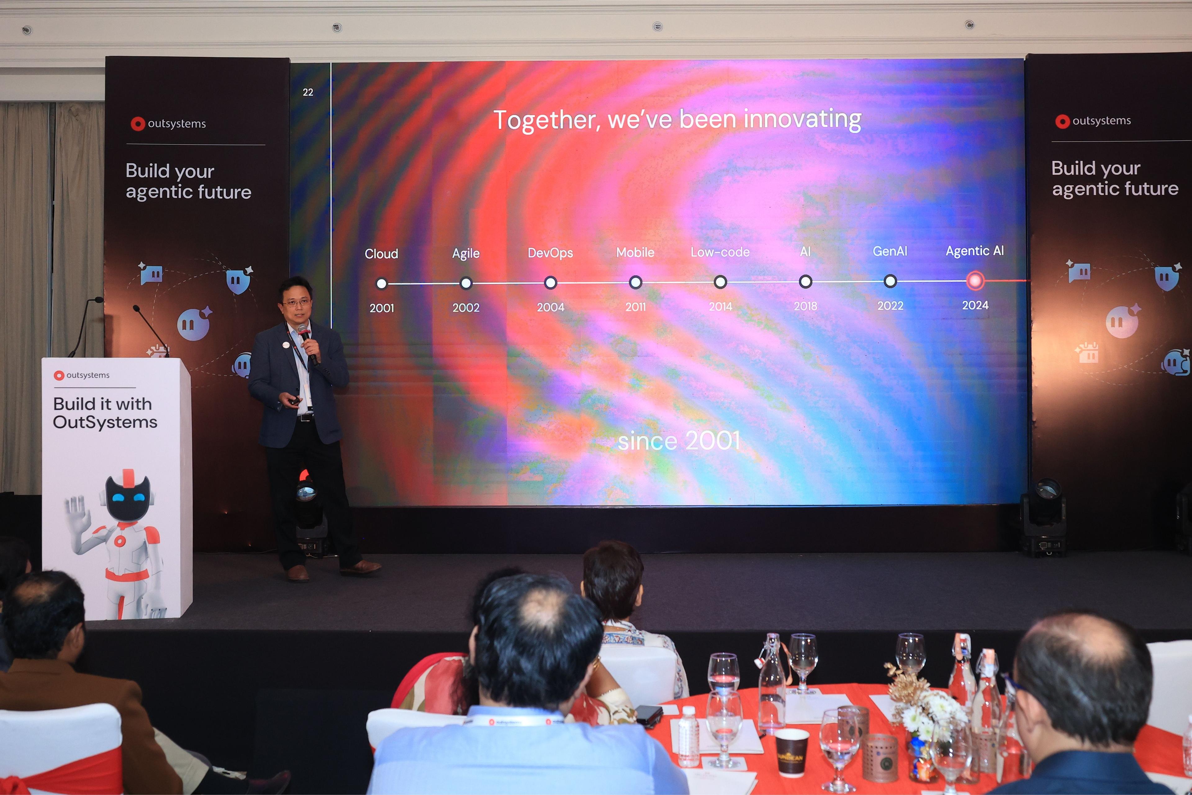Conny Wood from Infineon on stage